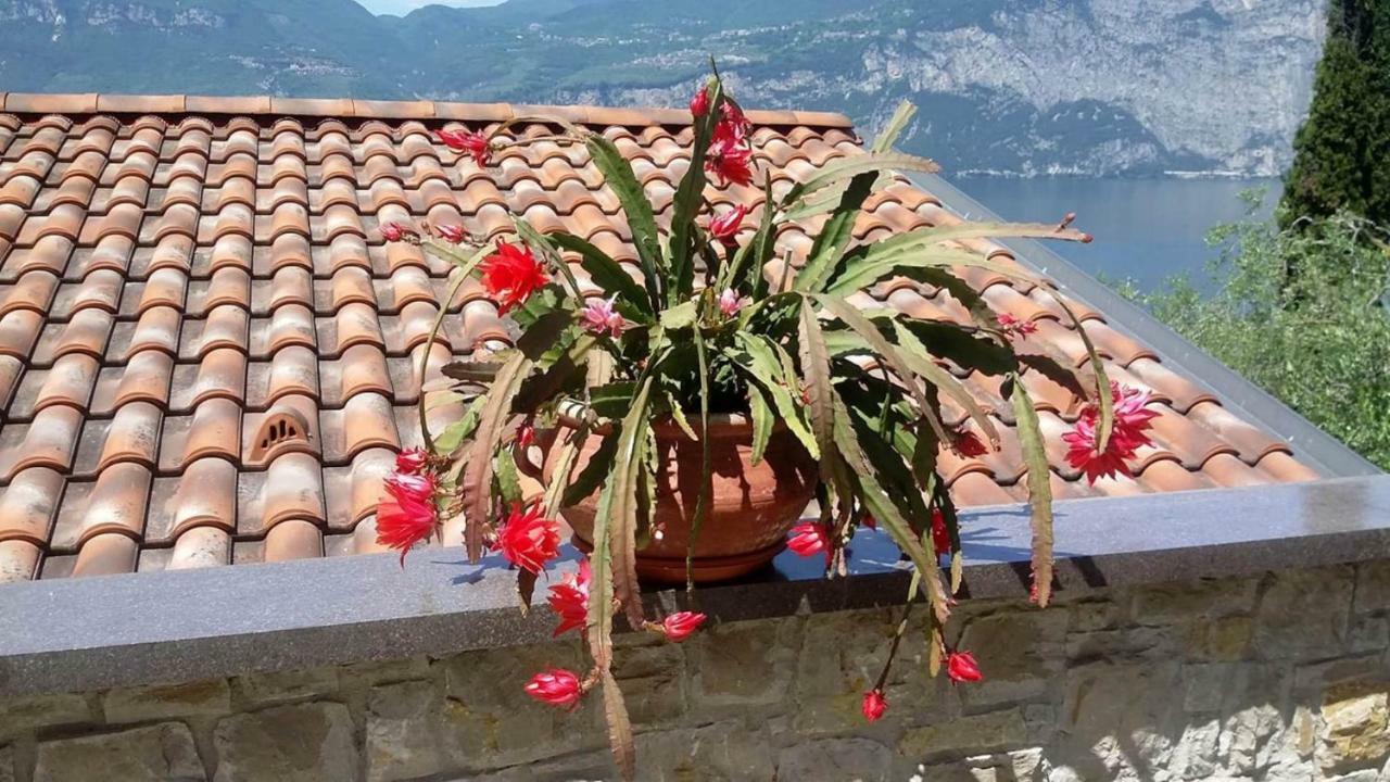 Casa Valenti Brenzone sul Garda Exterior foto